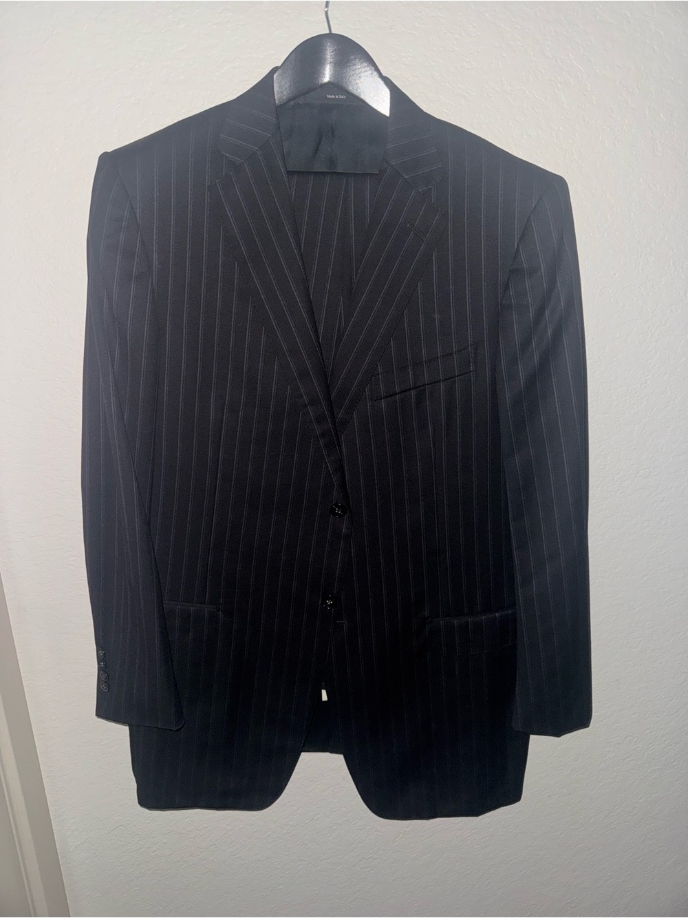 Zegna Pinstripe 2-Pc Suit 44 / 37W $2995